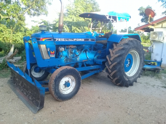 ขายรถไถฟอร์ด 6610 เสื้อลาย สภาพพร้อมใช้งาน เอกสารพร้อมโอน ขายรถไถฟอร์ด 6610 เสื้อลาย สภาพพร้อมใช้งาน เอกสารพร้อมโอน