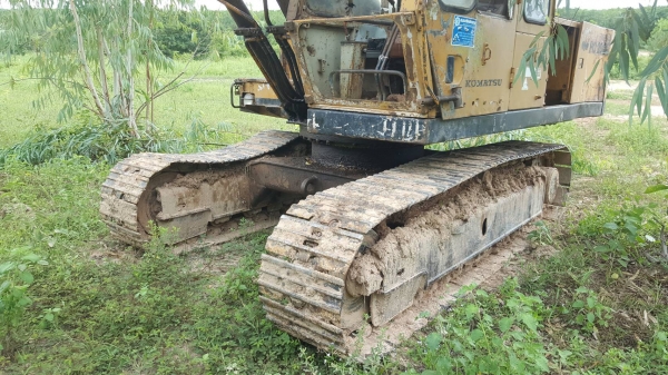 ขาย แบคโฮ KOMATSU PC150 เครื่องเดิม ปั้มดีช่วงล่างโซ่สวย ใบเต็ม เอวแน่น เอกสารใบซื้อขาย ราคาต่อรองได้ครับ