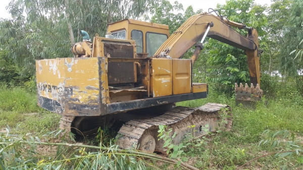 ขาย แบคโฮ KOMATSU PC150 เครื่องเดิม ปั้มดีช่วงล่างโซ่สวย ใบเต็ม เอวแน่น เอกสารใบซื้อขาย ราคาต่อรองได้ครับ