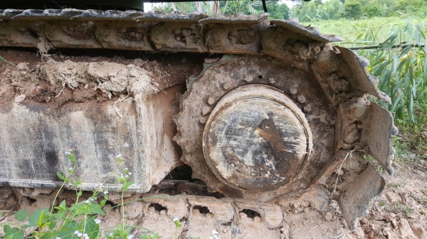 ขาย แบคโฮ KOMATSU PC150 เครื่องเดิม ปั้มดีช่วงล่างโซ่สวย ใบเต็ม เอวแน่น เอกสารใบซื้อขาย ราคาต่อรองได้ครับ