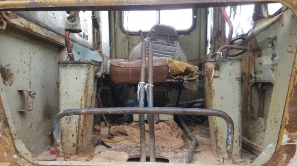 ขาย แบคโฮ KOMATSU PC150 เครื่องเดิม ปั้มดีช่วงล่างโซ่สวย ใบเต็ม เอวแน่น เอกสารใบซื้อขาย ราคาต่อรองได้ครับ