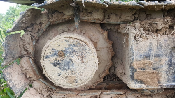 ขาย แบคโฮ KOMATSU PC150 เครื่องเดิม ปั้มดีช่วงล่างโซ่สวย ใบเต็ม เอวแน่น เอกสารใบซื้อขาย ราคาต่อรองได้ครับ