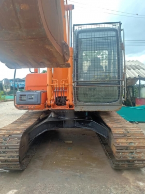 มาใหม่จ้า..HITACHI EX120-5 เก่านอกแท้  เดิมๆๆ  สภาพสวย  เครื่องปั๊มแห้ง มีลายแย๊ก...7,xxxชั่วโมง  พร้อมใช้ โทร 089-3818694 จ๊อย