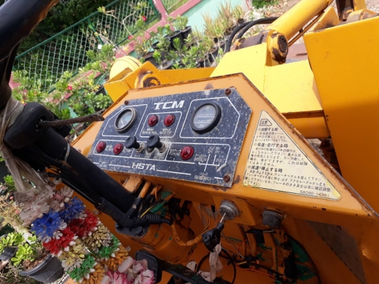 รถตักล้อยางCTM808A เอวออน รถสวย เก่านอก ใช้งานเมืองไทยได้ไหมนาน สนใจโทร 098-635-9769