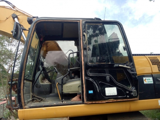 CAT 320D