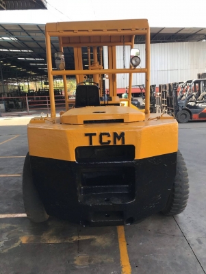 ขายฟอร์คลิฟต์ TCM FD6 ยกได้6ตัน เสาสูง3เมตร ดีเซลเกียร์อโต้ แผงงายกตู้ยาว 2.10เมตร ราคา 185,000งายกตู้ยาว