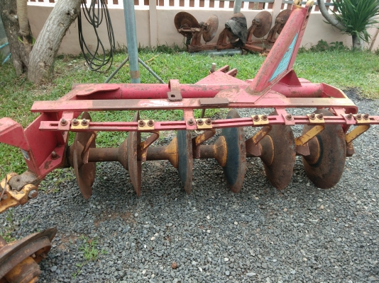 ผาลพรวนยี่ห้อฮุย22*6