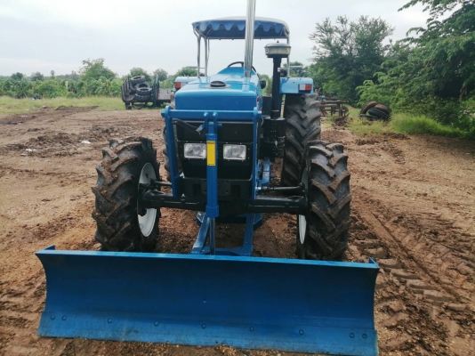 ขาย6640/4×4/เกียกลางคานคาลาโล่มีเทอโบ ขาย6640/4×4/เกียกลางคานคาลาโล่มีเทอโบ