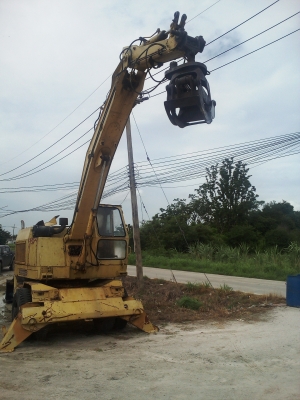 ขายแบคโฮล้อยางติดคีบหมุนรอบ
