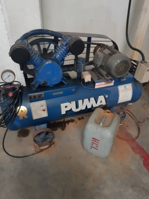 ขายปั๊มลม Puma 3 แรง ไฟสามสาย 20,000 บาทครับ