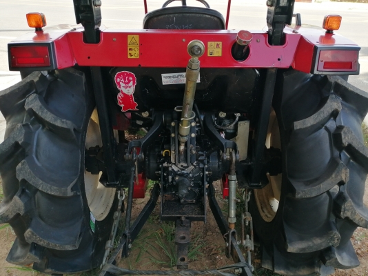 ขายยันม่าร์49เเรง พร้อมใบดันดิน+ผาน6/24 เครื่องเกียเฟืองท้ายเดิมๆจากโรงงาน พร้อมเล่มชุดโอน