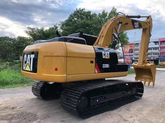 ขายด่วน!!  Cat 320D2 ไมล์ 7200 , ปี 2015 สภาพนางฟ้า