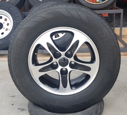 ขายล้อ ขอบ15 ยาง195R15 ปี18   4 ล้อ