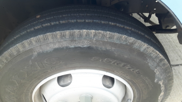 ขายด่วน ISUZU NPR ห้างแท้ เครื่อง120แรงสภาพดีราคาต่อรองได้ครับ0629873267