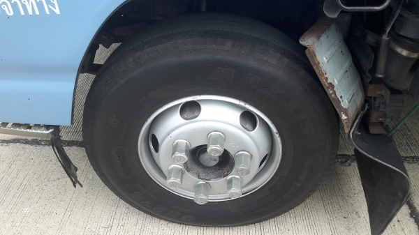 ขายด่วน ISUZU NPR ห้างแท้ เครื่อง120แรงสภาพดีราคาต่อรองได้ครับ0629873267