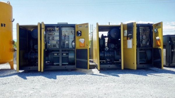 เครื่องปั้มลมสกรูเยอรมัน KAESER KOMPRESSOREN GERMANY ขนาด 60 HP และ 150 HP (มี 2 ชุด) ไฟ 380V เครื่องปั้มลมสกรูเยอรมัน KAESER KOMPRESSOREN GERMANY ขนาด 60 HP และ 150 HP (มี 2 ชุด) ไฟ 380V