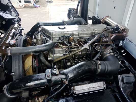 ISUZU NQR 175 แรง ยาว 5.5 ม.รถห้างแท้