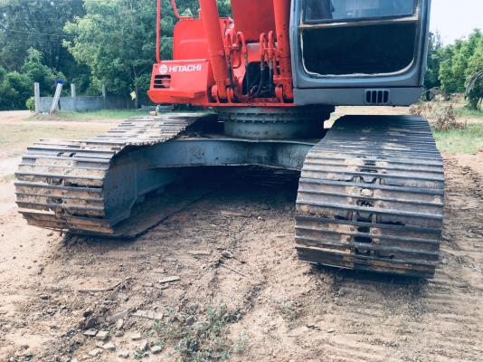 ขาย Hitachi Ex200-2 โทร 0979285564