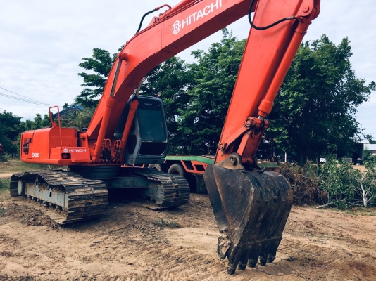 ขายคู่ ex200-2 พร้อมเทรนเลอร์ท้ายลาด หลง โทร 0979285564 ขายคู่ ex200-2 พร้อมเทรนเลอร์ท้ายลาด หลง โทร 0979285564