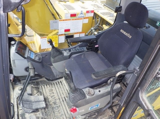 PC120-8 KOMATSU 4,XXXชม (รถนอก นำเข้า ขายถูก)1,850,000 รถนอกสถาพดีพร้อมใช้เพิ่งนำเข้ามายังไม่เคยใช้งานในเมืองไทยเลย เครื่องดีปั้มเเรงพร้อมใช้ บูมอาร์มสวย ช่วงล่างดี เร็วแรงไม่โหลดพร้อมใช้รถเดิมๆขายตามสภาพ เอกสารอินวอยสนใจคลิ๊ก ☎ 081-989-1989 หรั่งครับ