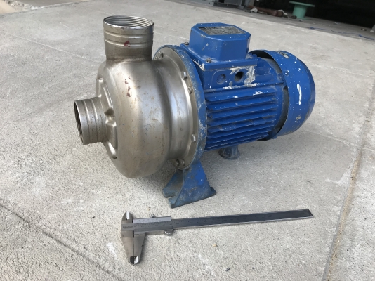 ขายปั้มน้ำหอยโข่งหัวปั้มสแตนเลส Ebara 2HP. 380V รุ่นเน้นปริมาณน้ำ สภาพสวย ขนาดเข้า 2นิ้ว ออก 2นิ้ว สภาพสวยมาก วิ่งนิ่ม พร้อมใช้งาน