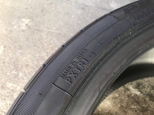 TOYO PROXES TR1 225/40R18 ยางใหม่ปี19 เส้นละ 5,400 บาท TOYO PROXES TR1 225/40R18 ยางใหม่ปี19 เส้นละ 5,400 บาท