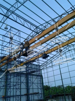 บริการติดตั้งเครนไฟฟ้าไว้ในสถานที่ประกอบการ
