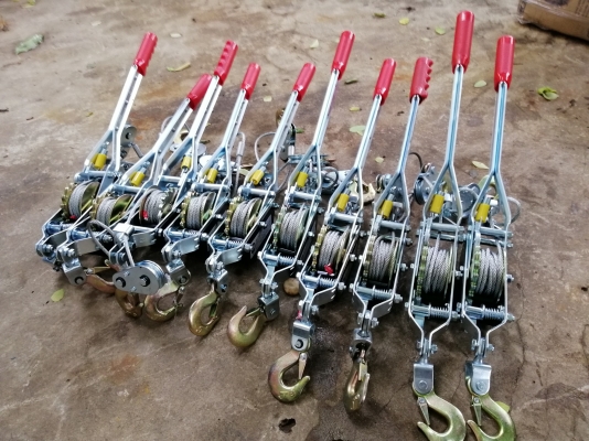 ขายรอกสลิงมือโยกญี่ปุ่นนำเข้า1ตัน