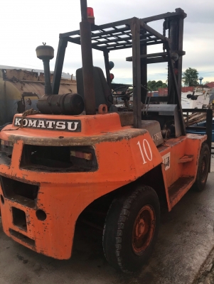 ขายฟอร์คลิฟต์ KOMATSU ยกได้7ตันเสาสูง4เมตรเกียร์ท๊อกค์ราคา 295,000