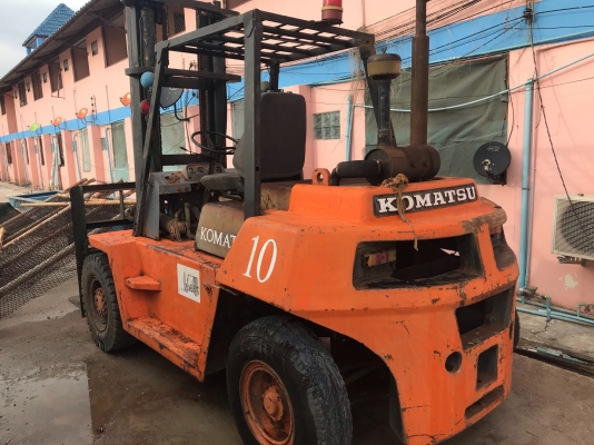 ขายฟอร์คลิฟต์ KOMATSU ยกได้7ตันเสาสูง4เมตรเกียร์ท๊อกค์ราคา 295,000