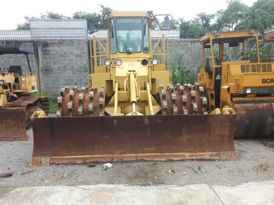 ขายรถบดเขื่อน CAT815B .เก่านอกญี่ปุ่นราคา 3,200,000 ขายรถบดเขื่อน CAT815B .เก่านอกญี่ปุ่นราคา 3,200,000