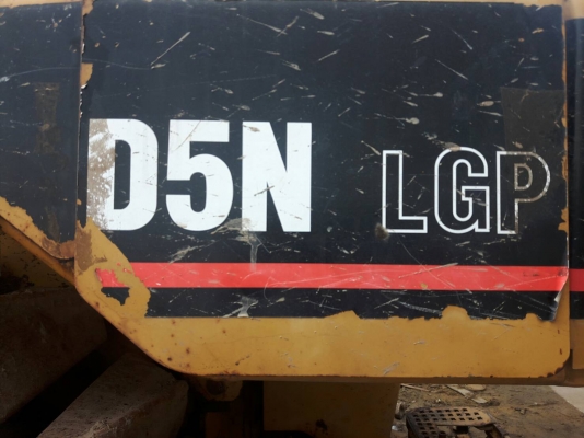 ขาย CAT D5N ตีนเป็ดรถเก่านอกญี่ปุนราคา 2,500,000 ขาย CAT D5N ตีนเป็ดรถเก่านอกญี่ปุนราคา 2,500,000