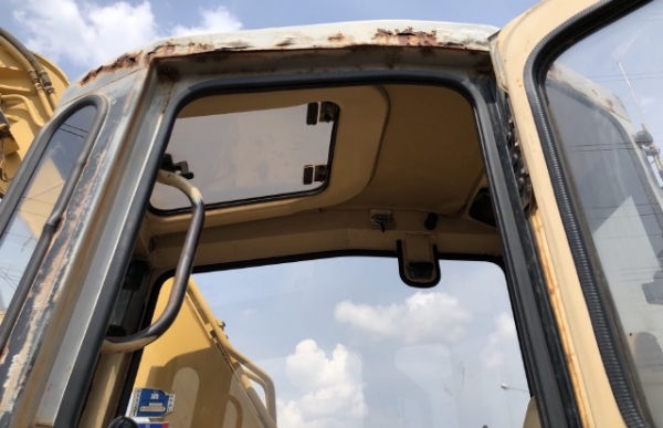 ขายรถขุด CAT 307SSR (3,XXX ชั่วโมง) นำเข้าเองจากญี่ปุ่น สภาพสวยพร้อมใช้ มีVDOการทำงานครับ