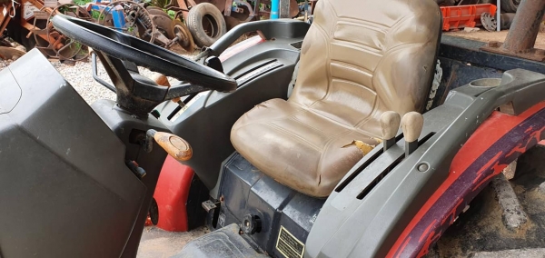 ขายรถไถ YANMAR EF352T EX พร้อมผานพรวน ราคา 140,000บาท  สนใจโทรสอบถามได้ครับ #สามย่านแทรคเตอร์ อ.แกลง ระยอง โทร/ไลน์ 0897489639 ,0899347475