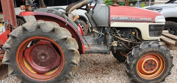 ขายรถไถ YANMAR EF352T EX พร้อมผานพรวน ราคา 140,000บาท  สนใจโทรสอบถามได้ครับ #สามย่านแทรคเตอร์ อ.แกลง ระยอง โทร/ไลน์ 0897489639 ,0899347475