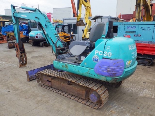 ขายรถขุด KOMATSU PC30-7E ปากคีบ มีบุ้งกี๋ นำเข้าเองจากญี่ปุ่น สภาพสวยพร้อมใช้ ถึงเร็วๆนี้ครับ