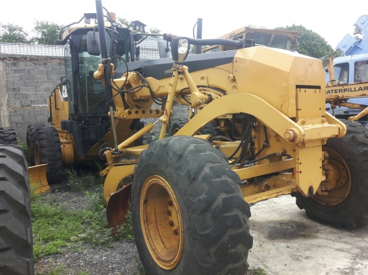 ขายรถเกรด CAT140M เก่านอกอเมริกา อินวอยราคา 5,000,000 ขายรถเกรด CAT140M เก่านอกอเมริกา อินวอยราคา 5,000,000