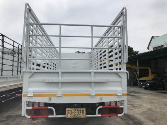 ISUZU FRR ปี56 เครื่องยนต์ 190 แรงม้า กระบะพร้อมคอกยาว 6.50 เมตร รถสวยพร้อมใช้งาน