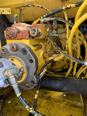 SK100 มาร์คทรีรถดีๆที่คุณถามถึง  KOBELCO ระบบเต็ม ไฟฟ้าครบ เอกสารซื้อขาย ราคา 720,000 สนใจโทรถามที่เบอร์ 081-989-1989 หรั่งครับ