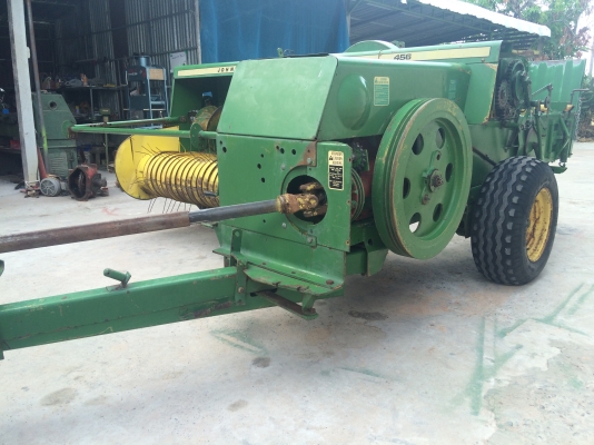 ขายเครื่องอัดฟาง จอร์นเดีย 456 เก่านอกไม่ผ่านการใช้งานในไทย