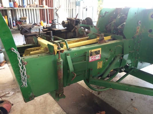 ขายเครื่องอัดฟาง จอร์นเดีย 456 เก่านอกไม่ผ่านการใช้งานในไทย