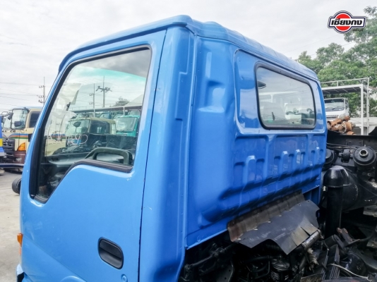 หัวเก๋ง ISUZU NPR การ์ตูน เครื่องยนต์ 4HE1 Turbo intercooler 150PS พร้อมเกียร์ Rocky 6เกียร์เดินหน้า สีน้ำเงิน