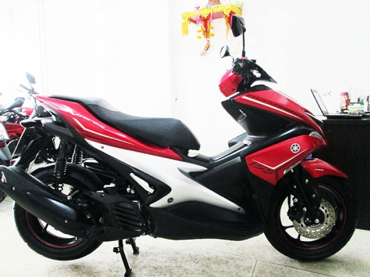 สด ผ่อน ขาย Yamaha Aerox ตัว TOP มี ABS ปี 2019 ไมล์แท้ 2076 กม สภาสวยเดิมๆ