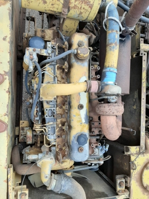ขายตามสภาพ แบคโฮ KOMATSU PC200-3 เครื่องดี ปั้มดี เอวมีขยับ รถเคยตะแคงข้างมาหัวเก๋งบุบบ เอกสารใบซื้อขาย
