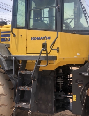 ขายรถตักล้อยาง KOMATSU WA380-6 ปี 2010 รถนอกนำเข้าจากญี่ปุ่น สภาพสวยพร้อมใช้ มีVDOการทำงานครับ ขายรถตักล้อยาง KOMATSU WA380-6 ปี 2010 รถนอกนำเข้าจากญี่ปุ่น สภาพสวยพร้อมใช้ มีVDOการทำงานครับ