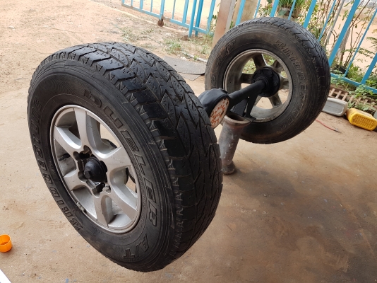 เพลาพร้อมล้อ1คู่