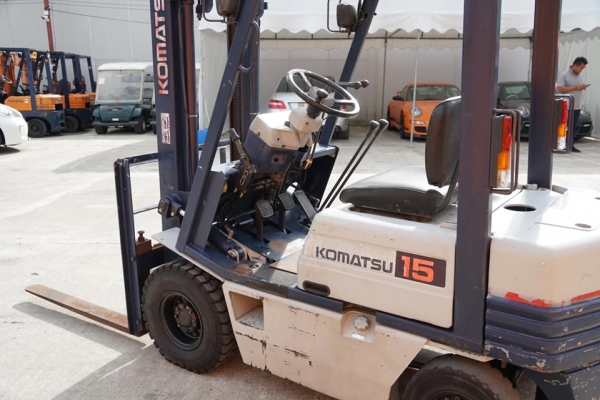 ขายถูกมาก Komatsu FG15-15 ขนาดยก1.5ตัน เสาสูง3เมตร เครื่องยนตร์เบนซิล นำเข้าโดยตรงจากญี่ปุ่น