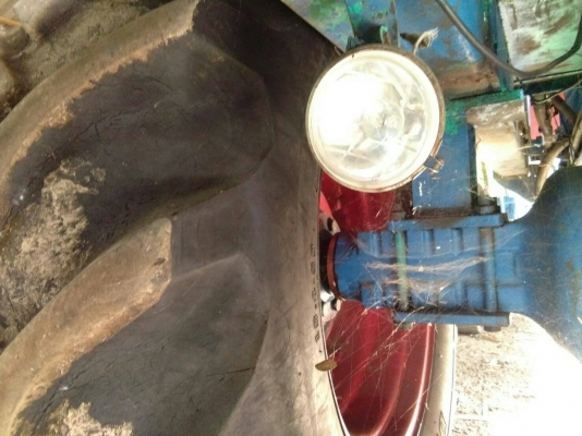 ขาย**** รถคีบ สามาตร 6610 เกียร์ท็อก สภาพพร้อมใช้งาน