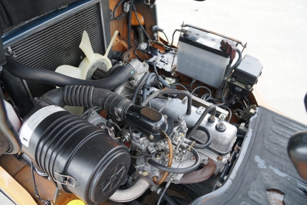 ขายถูกมาก Toyota 7FG10 ขนาดยก1ตัน เครื่องยนตร์เบนซิล เสาสูง1เมตร นำเข้าจากประเทศญี่ปุ่น