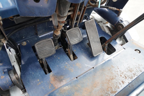 ขายถูกมาก Komatsu FD25-11 ขนาดยก2.5ตัน เครื่องยนตร์ดีเซล เสาสูง3เมตร นำเข้าโดยตรงจากประเทศญี่ปุ่น